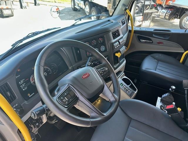 2027 Peterbilt 567-11