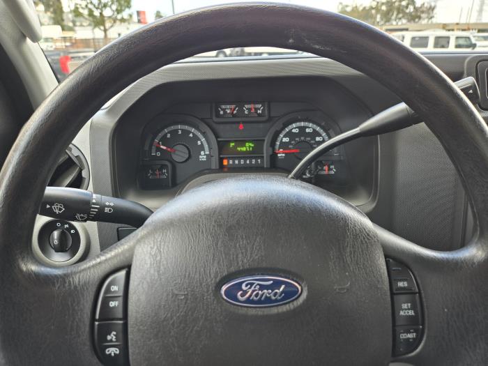 2019 Ford E-450-2