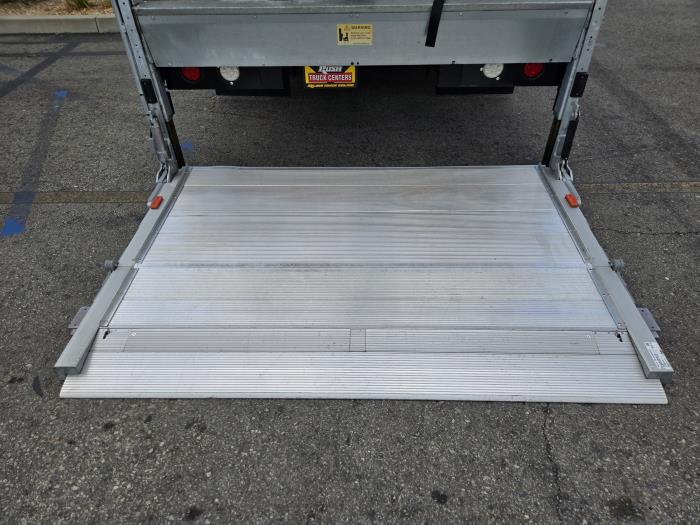 2019 Ford E-450-10