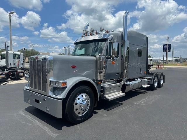 2027 Peterbilt 589-1