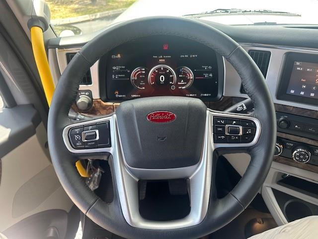 2027 Peterbilt 589-13