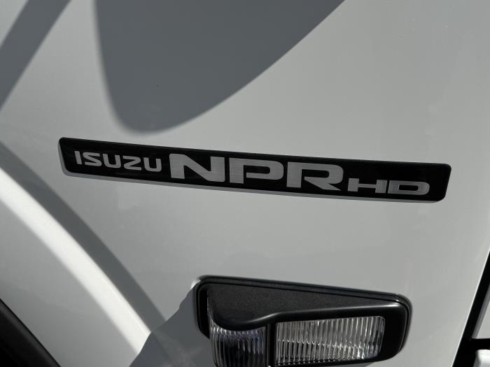 2027 Isuzu NPR-HD-9