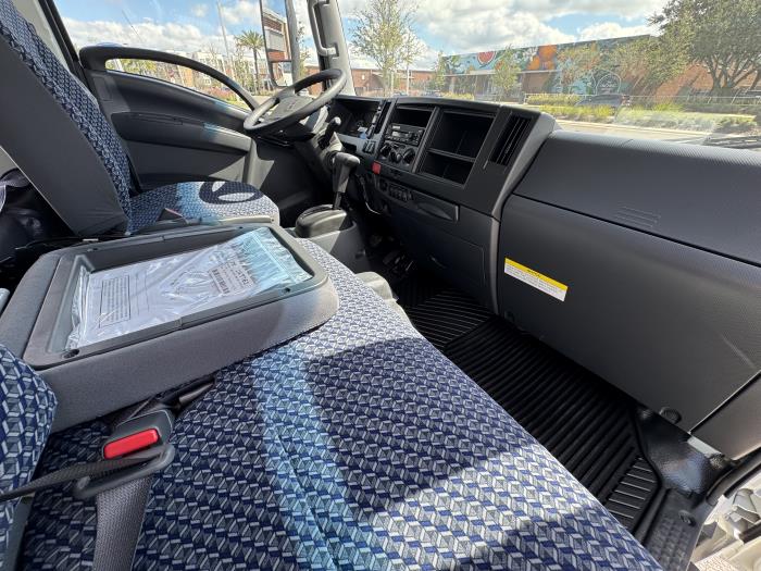 2027 Isuzu NPR-HD-18