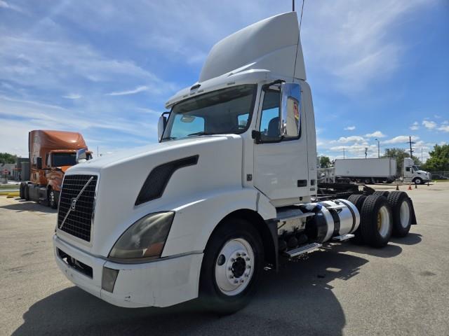 2016 Volvo VNL64T300-1