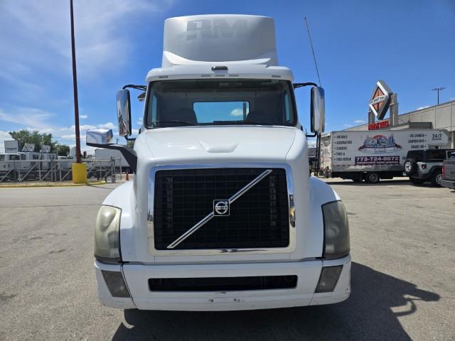 2016 Volvo VNL64T300-2