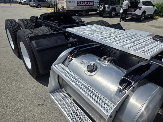 2016 Peterbilt 579-14