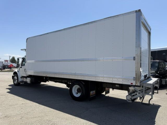 2019 Freightliner Business Class M2 106-4