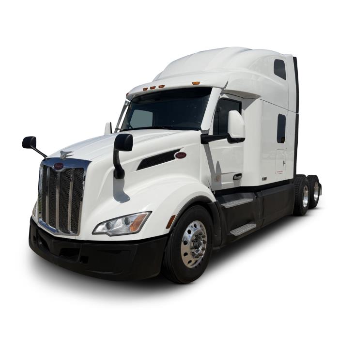 2022 Peterbilt 579-0