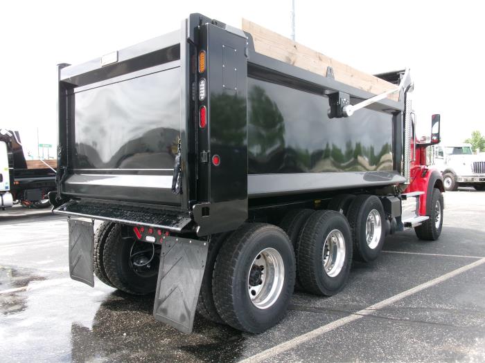 2026 International HX620-17