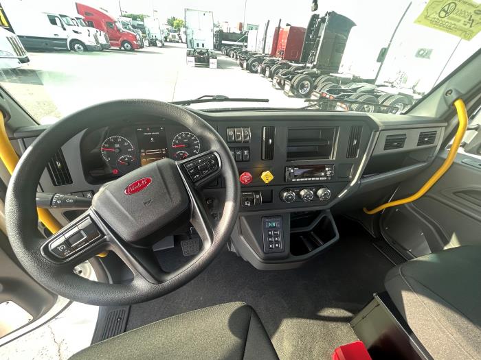 2027 Peterbilt 537-3