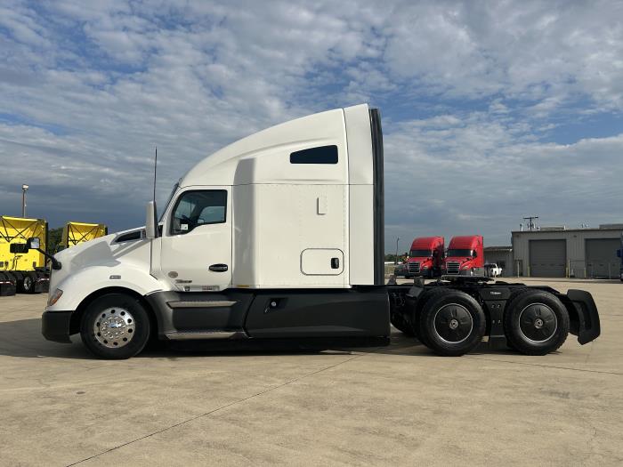 2021 Kenworth T680-7