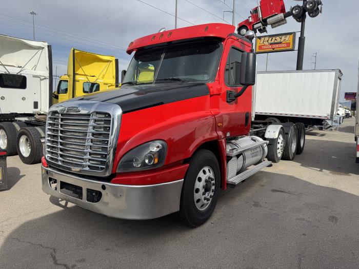 2018 Freightliner Cascadia-0