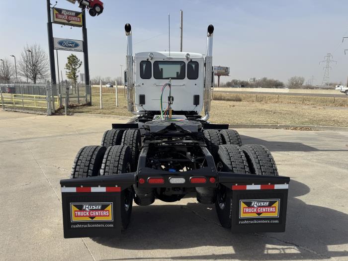 2027 Peterbilt 567-7