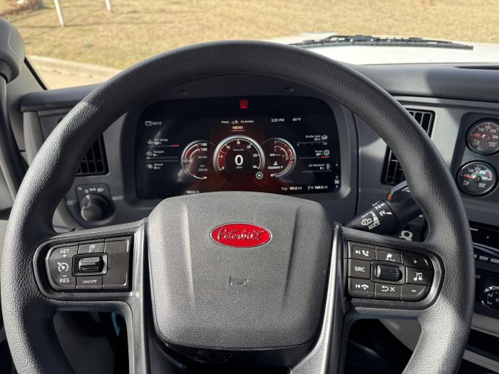 2027 Peterbilt 567-14