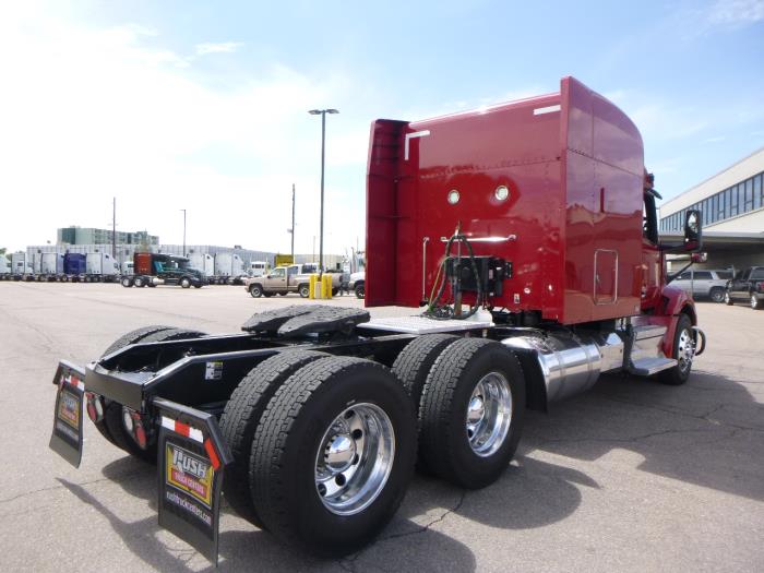 2023 Peterbilt 579-4