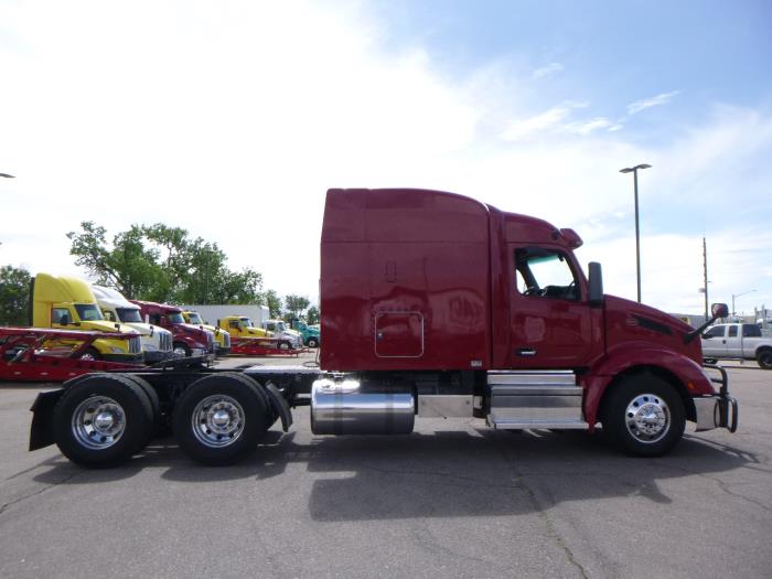 2023 Peterbilt 579-5