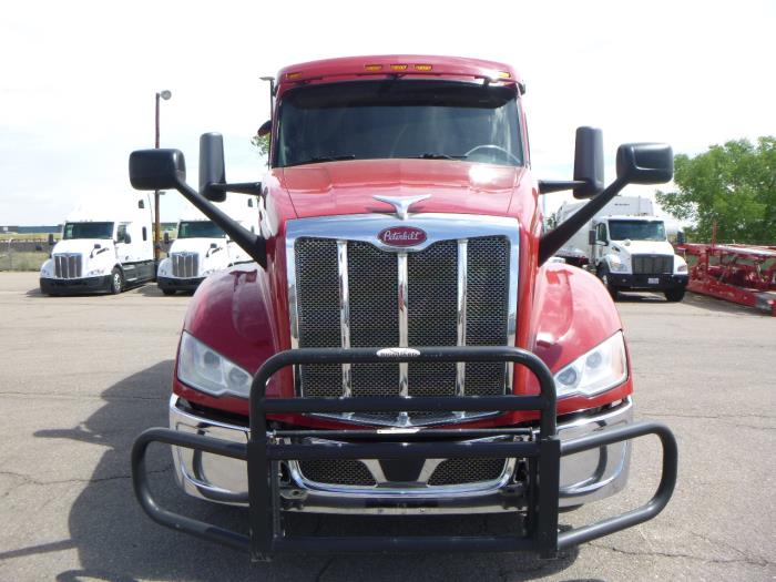 2023 Peterbilt 579-7