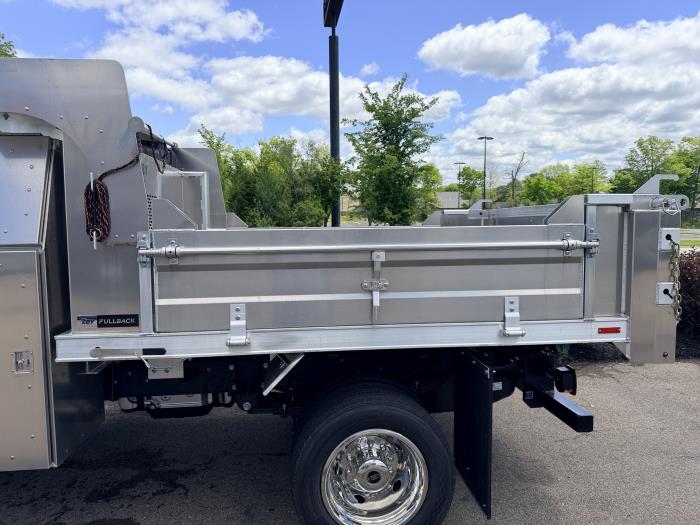 2026 Ford F-550-1