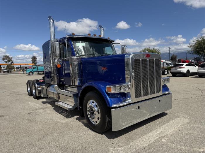 2027 Peterbilt 589-2