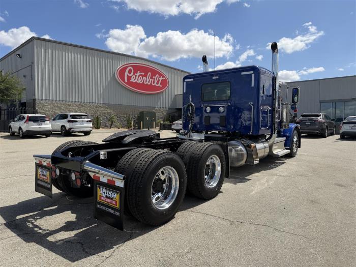 2027 Peterbilt 589-4