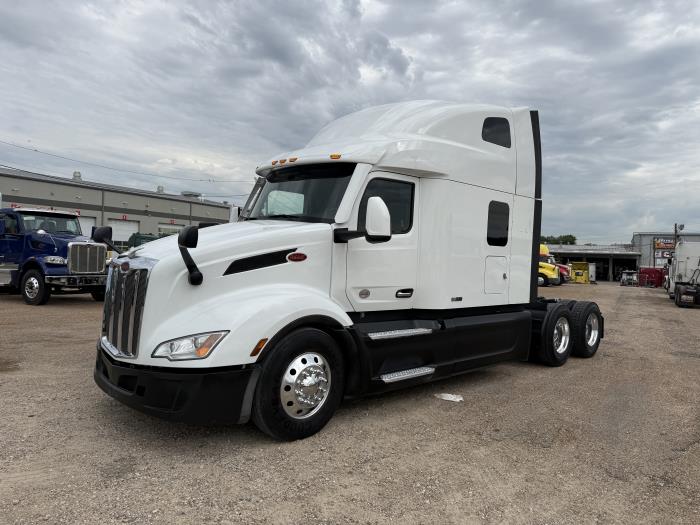 2022 Peterbilt 579-20