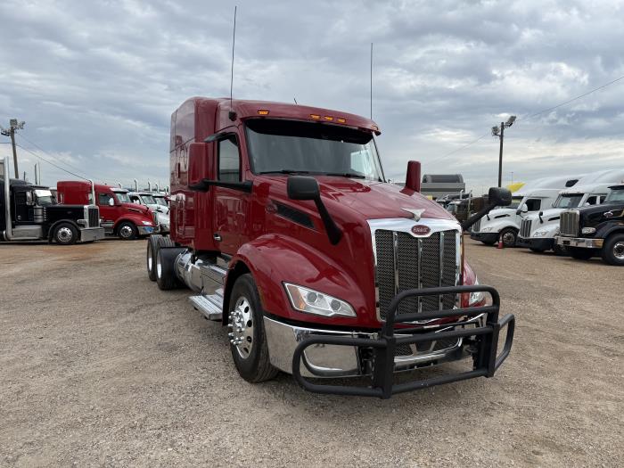2023 Peterbilt 579-25