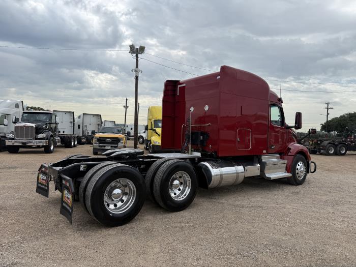 2023 Peterbilt 579-34
