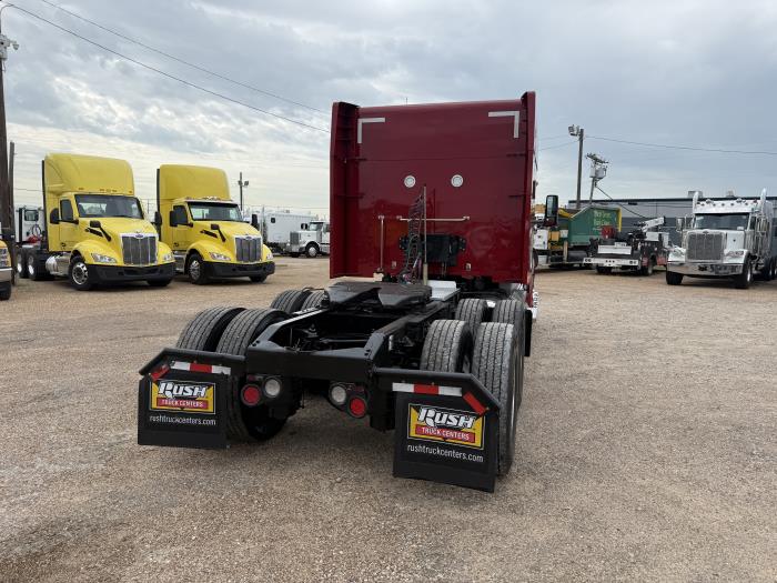 2023 Peterbilt 579-37