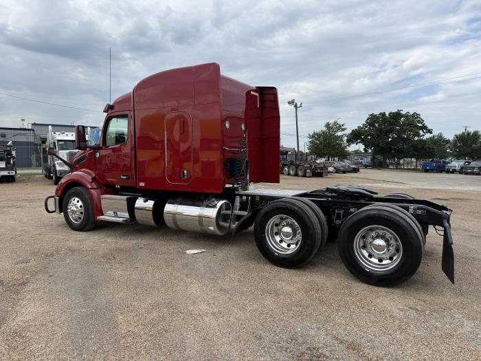 2023 Peterbilt 579-42