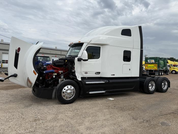 2022 Peterbilt 579-52