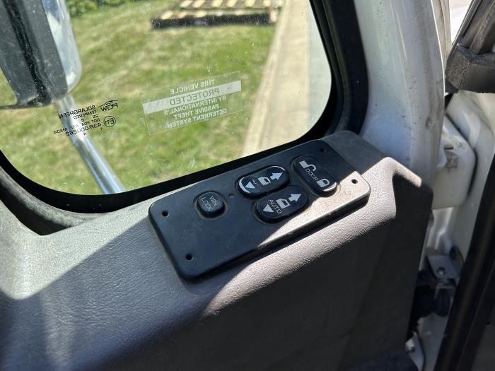 2019 International 4300-12