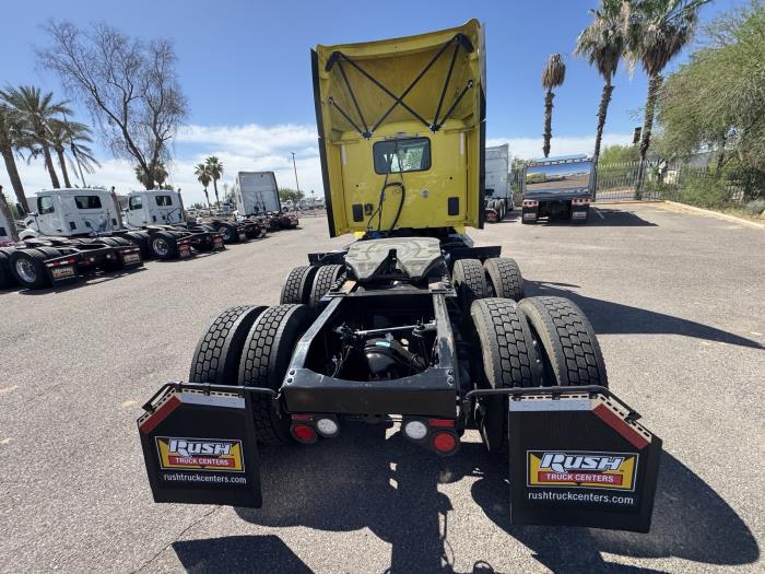 2023 Peterbilt 579-6