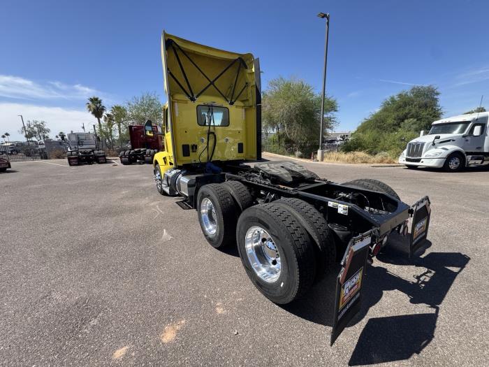 2023 Peterbilt 579-7