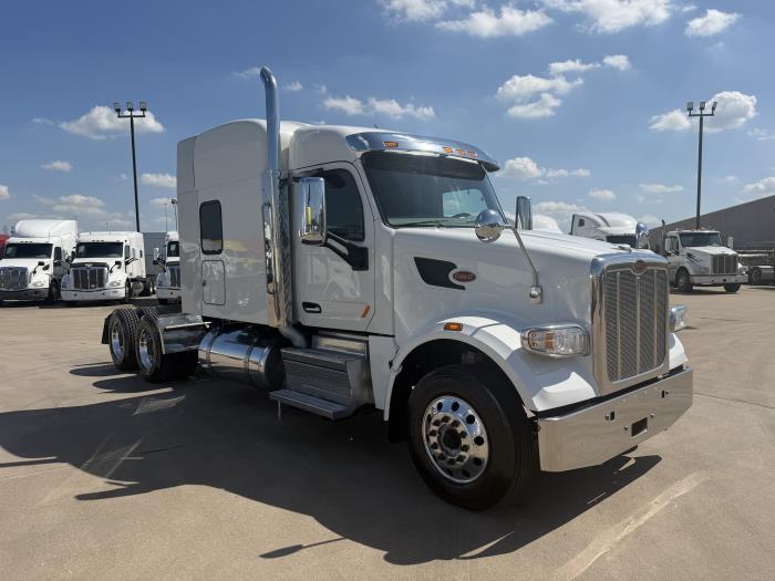 2022 Peterbilt 567-6