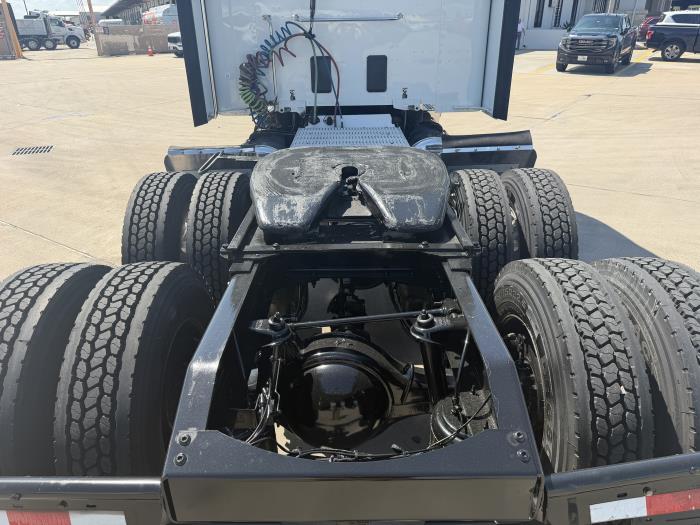 2022 Peterbilt 567-13