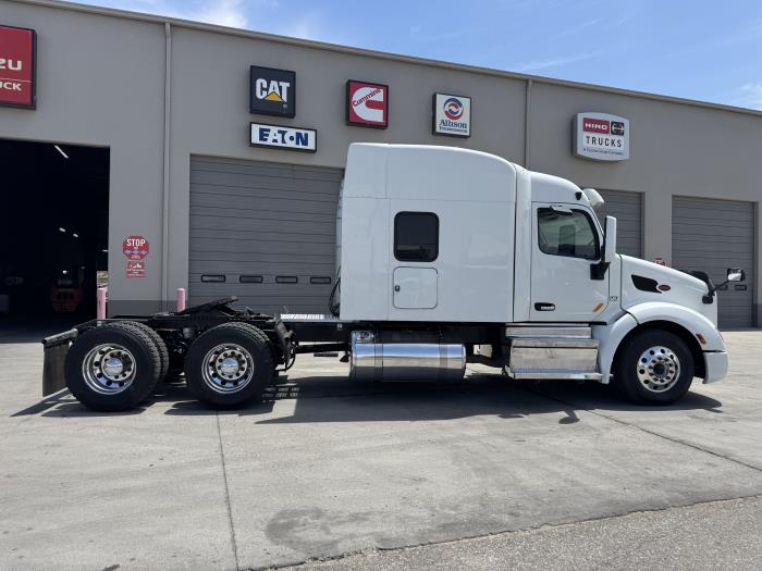 2022 Peterbilt 579-3