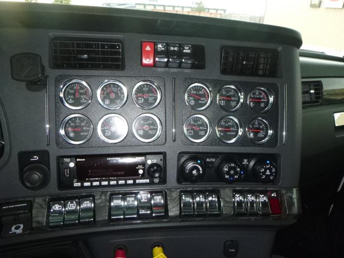 2021 Kenworth W990-25