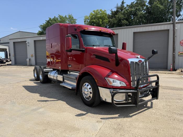 2023 Peterbilt 579-22