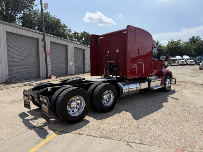 2023 Peterbilt 579-31