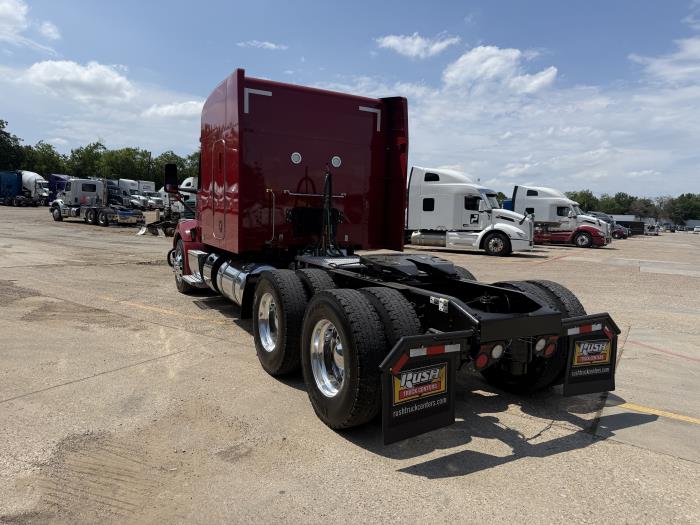 2023 Peterbilt 579-36