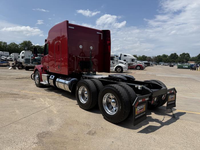 2023 Peterbilt 579-37