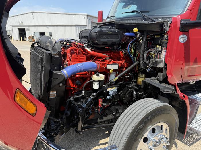 2023 Peterbilt 579-45