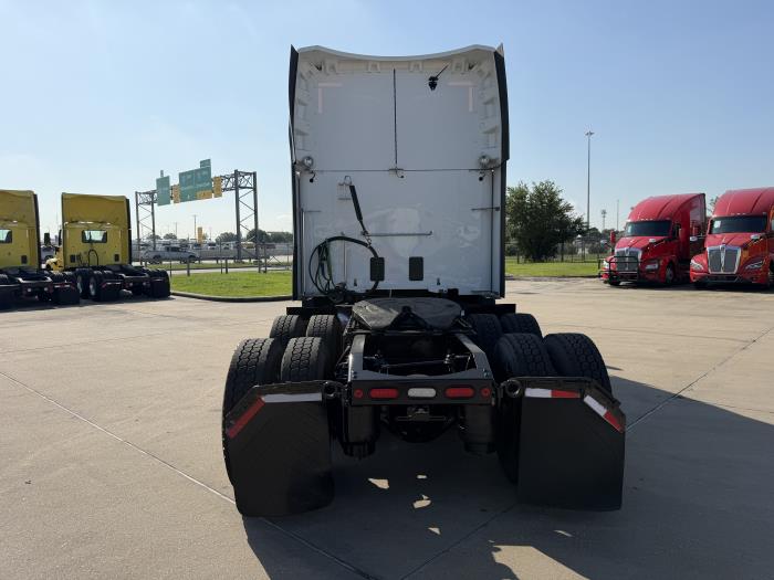 2022 Peterbilt 579-3