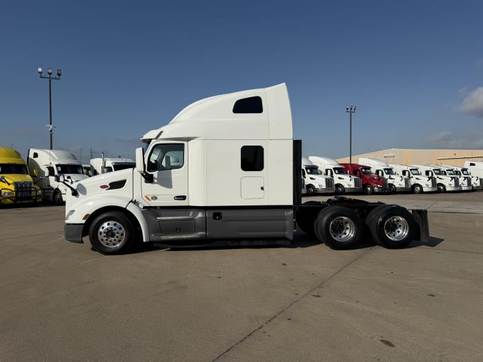2021 Peterbilt 579-1