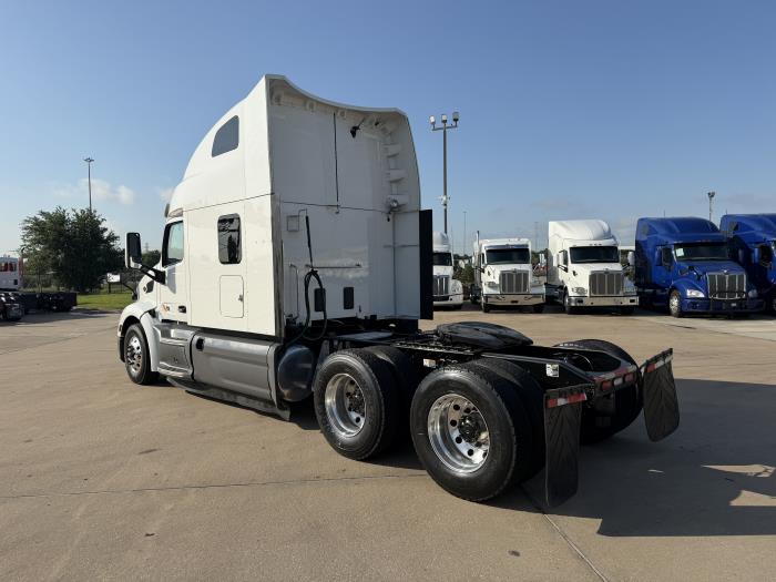 2021 Peterbilt 579-2