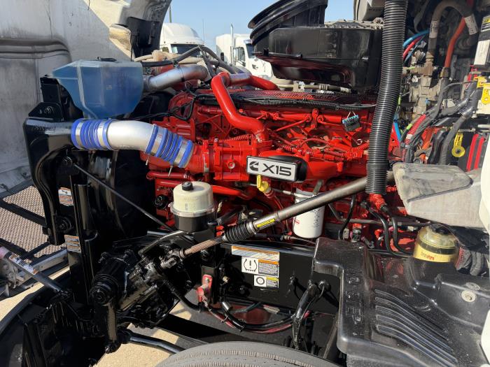 2021 Peterbilt 579-16