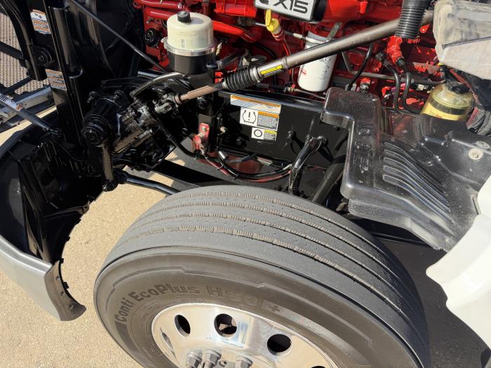 2021 Peterbilt 579-17