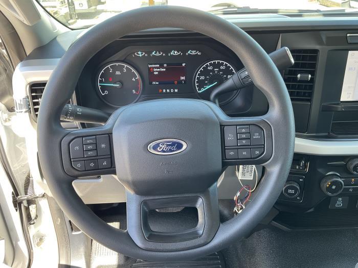New 2026 Ford F-600 - photo 15