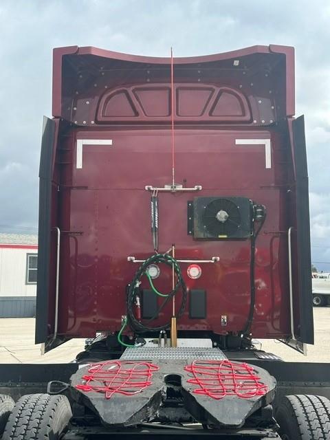 2022 Peterbilt 567-13