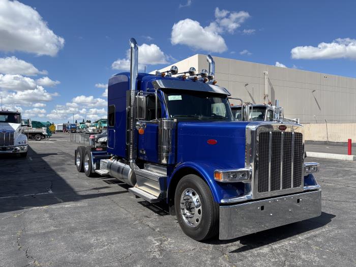 2027 Peterbilt 589-3